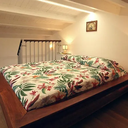 Holiday home Casa Tre Noci Lascari