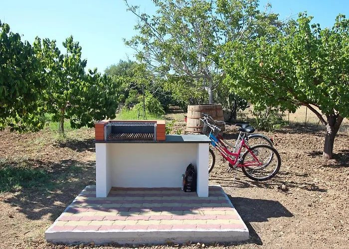 Casa Tre Noci * Lascari